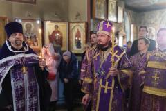 Епископ Раменский Алексий возглавил Всенощное бдение в храме Рождества Христова в Черневе 21 марта 2026