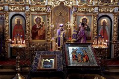 Епископ Раменский Алексий возглавил Всенощное бдение в храме Рождества Христова в Черневе 21 марта 2026