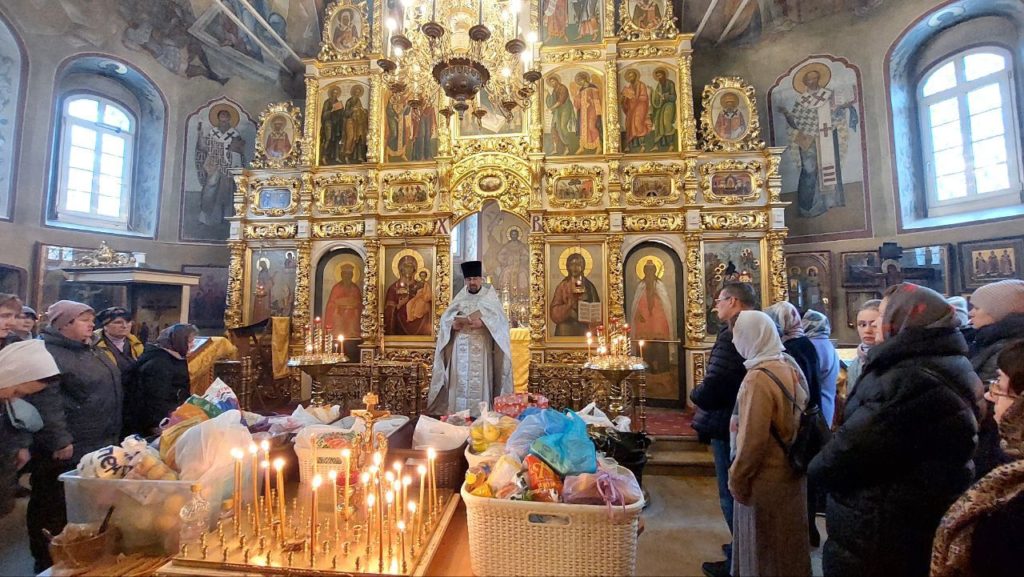 День особого поминовения усопших - Димитриевская родительская суббота