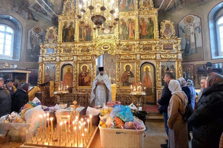 День особого поминовения усопших - Димитриевская родительская суббота