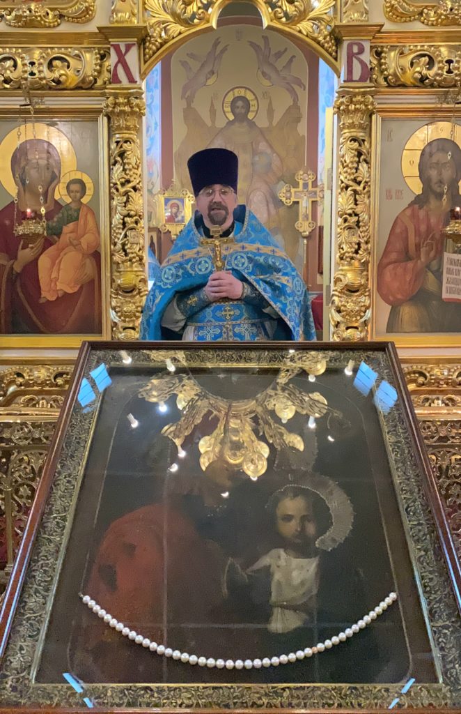 Проповедь отца Николая после Литургии в праздник Казанской иконы Пресвятой Богородицы в храме Рождества Христова в Черневе