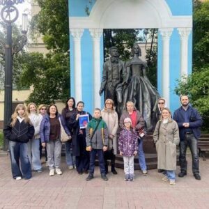 30 мая 2026 года для учащихся Воскресной школы и родителей состоялась экскурсия «Арбат и переулки»